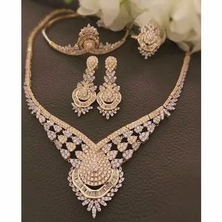 Bridal Gold Diamond Necklace Set