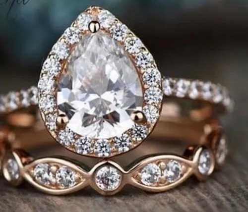 3CTS Radiant Moissanite White Crystal Ring