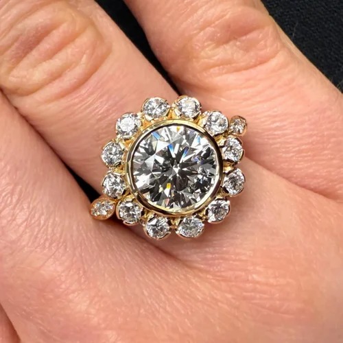 3 Ct Round Brilliant Lab Grown Diamond Ring, VVS Clarity