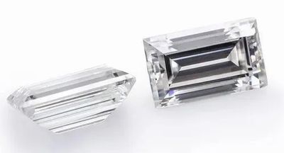 DEF VVS Emerald Moissanite Diamond