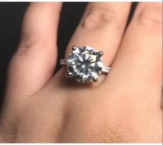 5 Carats Round Cut Full White Moissanite Ring White,Yellow,Rose Gold For Engagement, Wedding