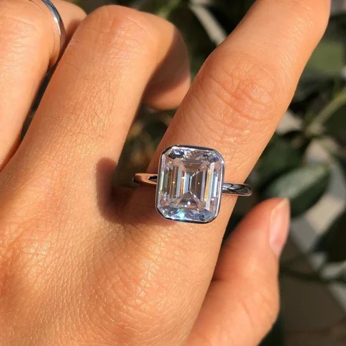 emerald Cut 2.25 CT Full White Moissanite Ring White,Yellow,Rose Gold For Engagement Wedding