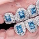 Diamond GriIlz On Teeth
