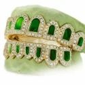 Diamond GriIlz On Teeth