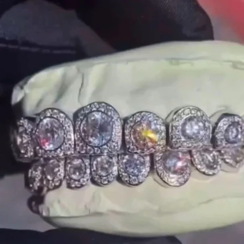 Iced Out 925 Silver VVS Moissanite Teeth Grillz Custom Diamond Tester Approved Grillz