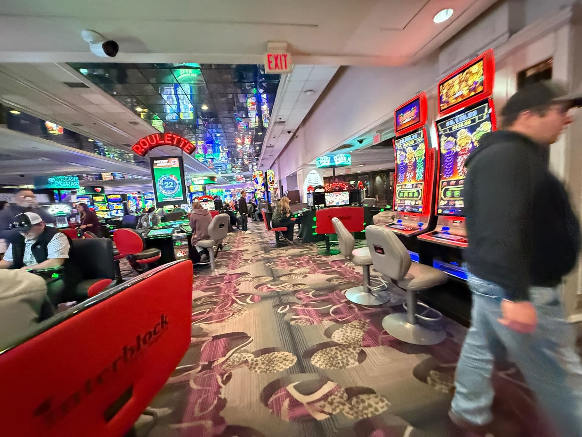 USA - Westküste - Tag 7 in Las Vegas: Spontan Richtung Grand Canyon, Hoover Dam & Monorail-Abenteuer am Abend - 50F746C5-D6E2-40C2-8389-C5ECEC8011ED_1_102_o.jpeg - USA -…