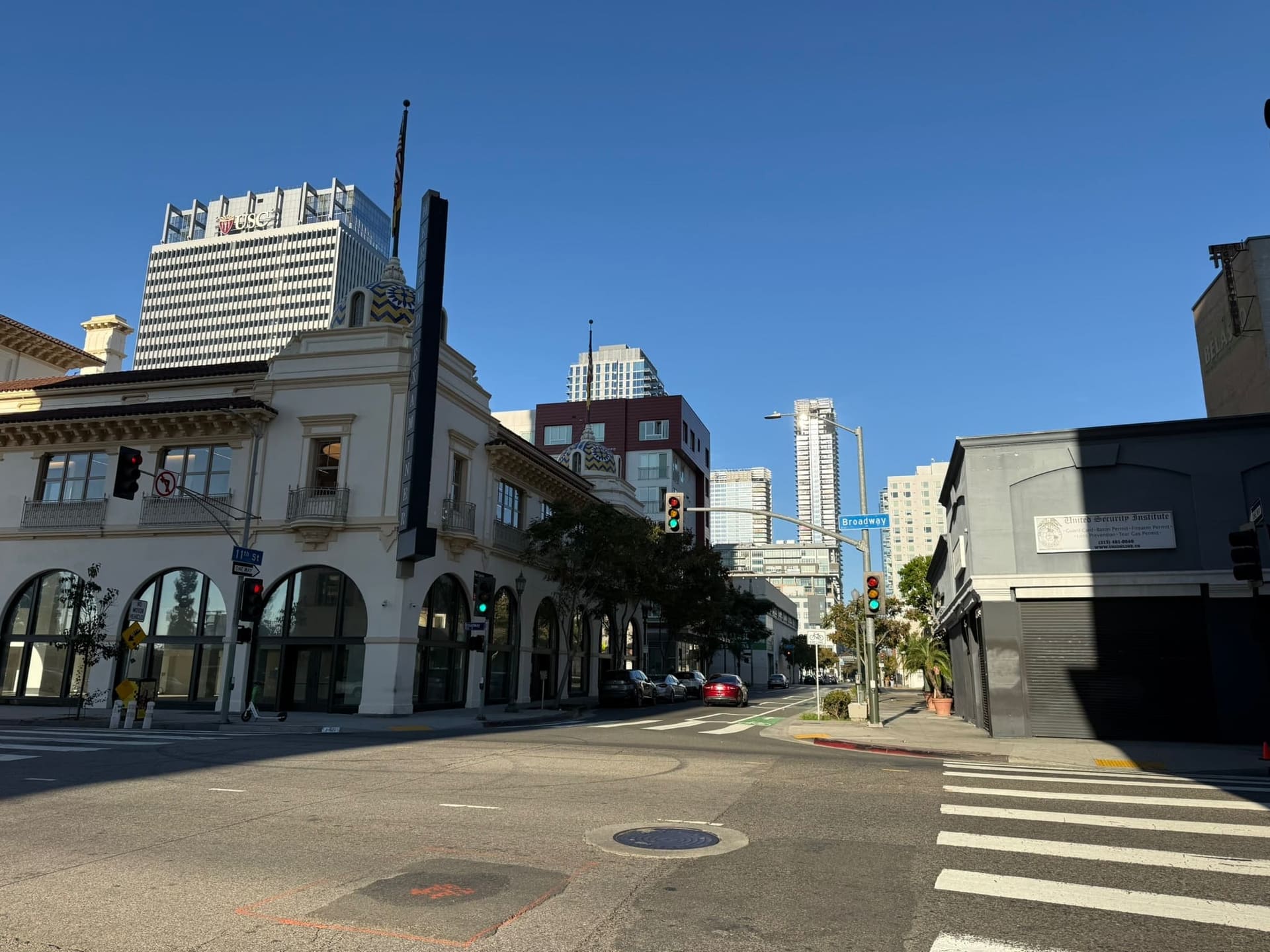 USA - Westküste - Tag 5 in Los Angeles – Hollywood, Santa Monica & ein überraschendes Straßenfest in Chinatown - A0C21DE0-171B-4AE9-BF01-B129CAF708A5_1_102_o.jpeg - USA…