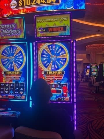USA - Westküste - Tag 6: Roadtrip von LA nach Las Vegas – Route 66, Mojave-Wüste & erstes Casino-Glück - 210FAB99-1266-462C-8075-120680DD3F58_4_5005_c.jpeg - USA - Reise