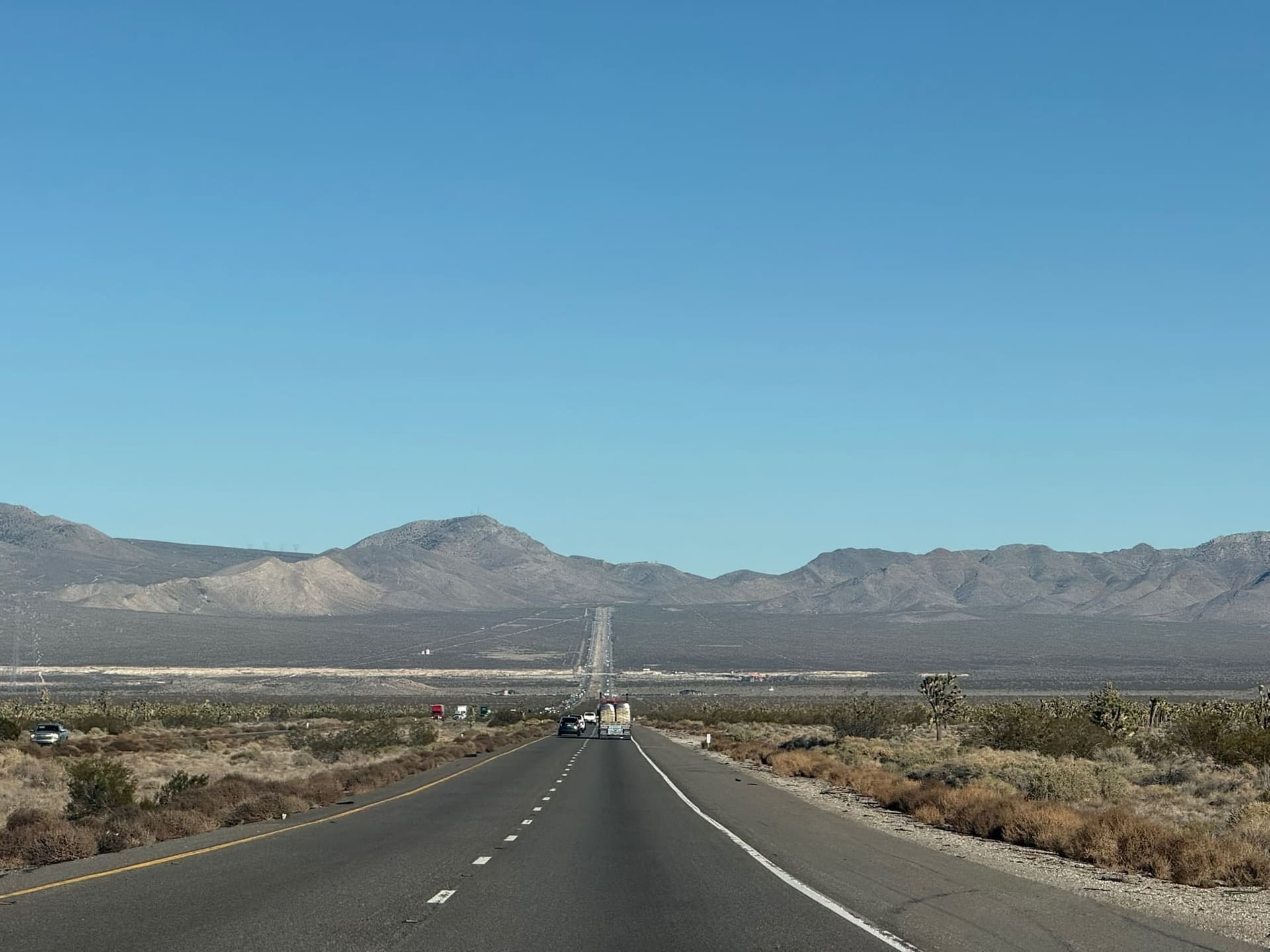 USA - Westküste - Tag 6: Roadtrip von LA nach Las Vegas – Route 66, Mojave-Wüste & erstes Casino-Glück - DC1FE914-4947-4606-9B70-B205D374684D_1_102_o.jpeg - USA - Reise
