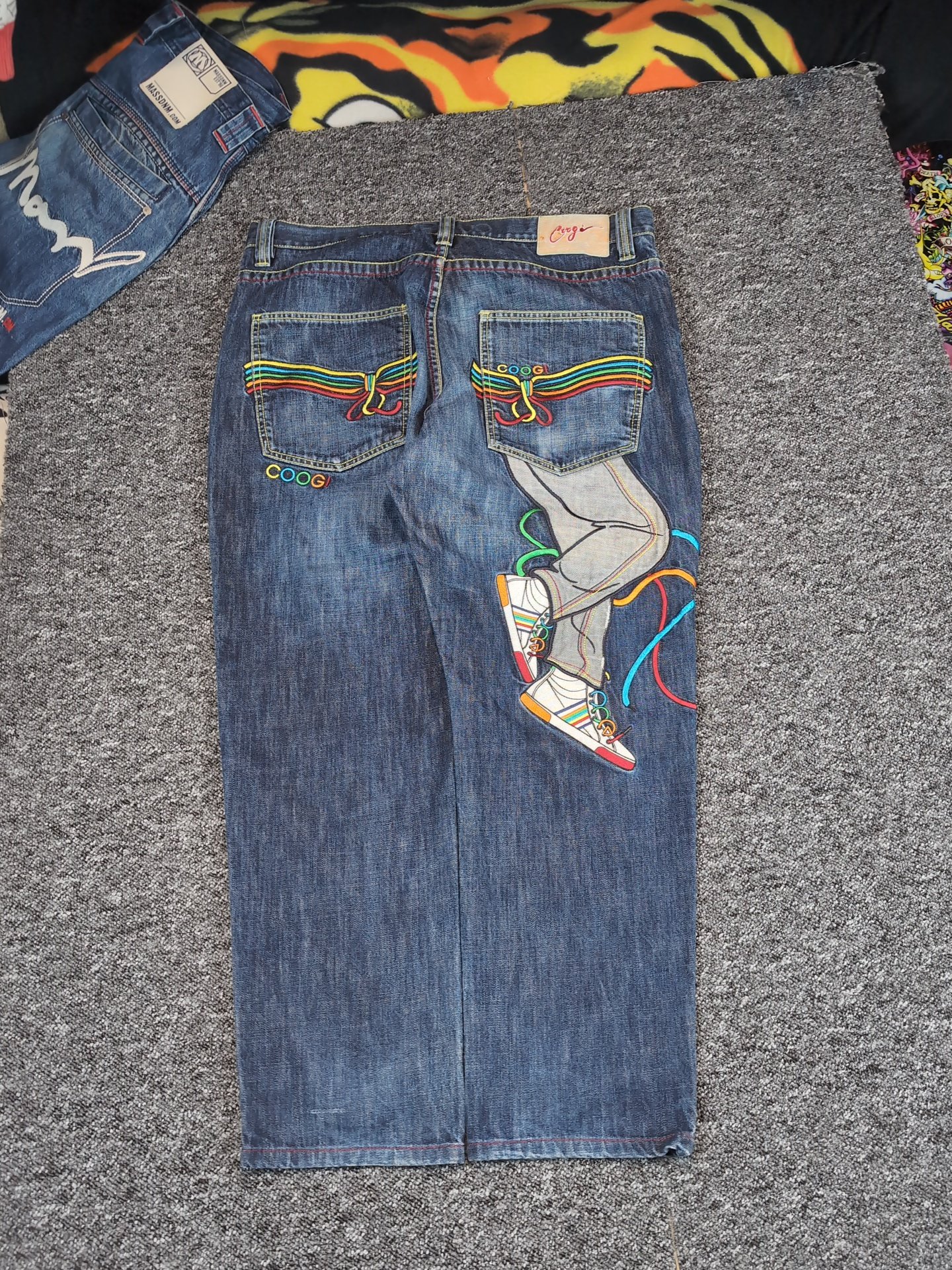 coogi 56 | W40 - zdjęcie 1