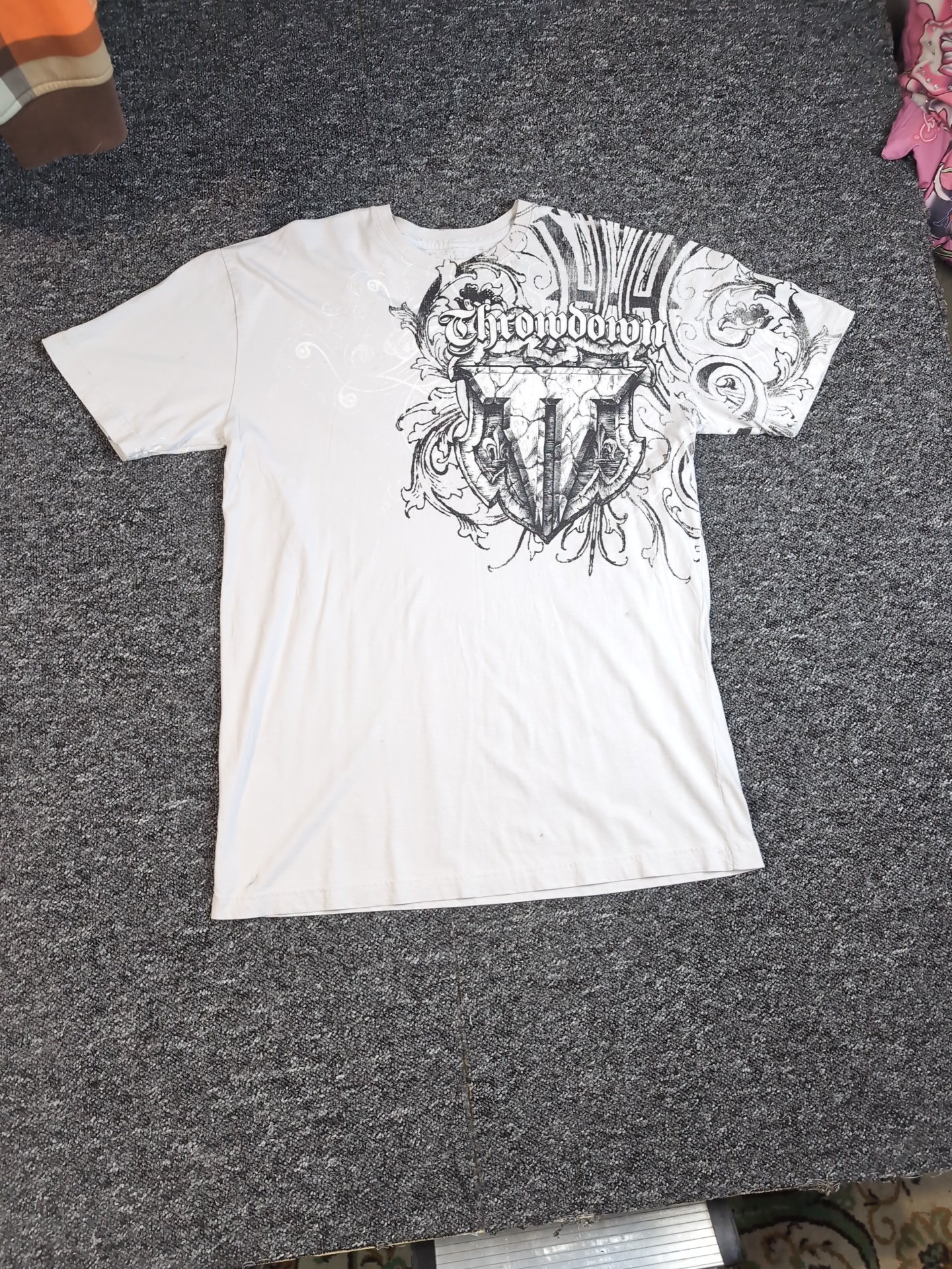 Throwdown T-shirty z nadrukiem XL - zdjęcie 3