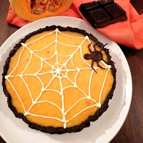 Crostata di Halloween alla zucca