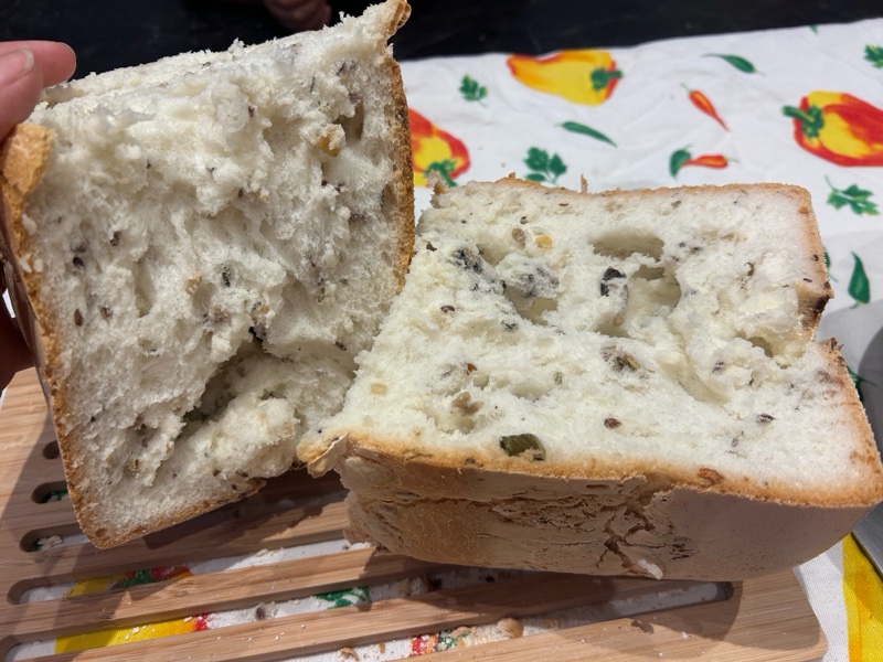 Pane senza glutine con mix di semi