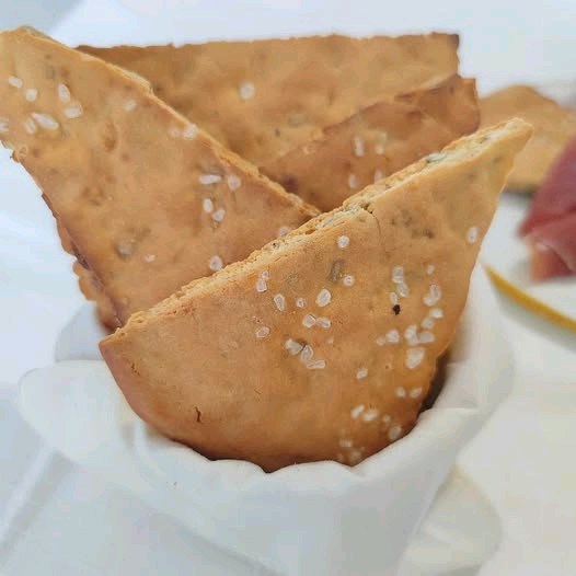 Schiacciatine di mais e ceci
