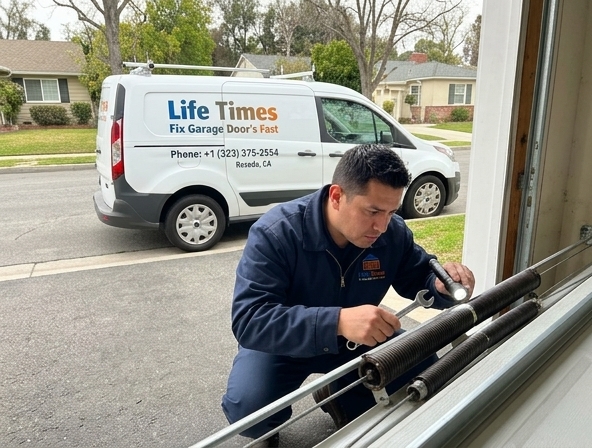 Professional garage door repair and installation in Montrose, CA