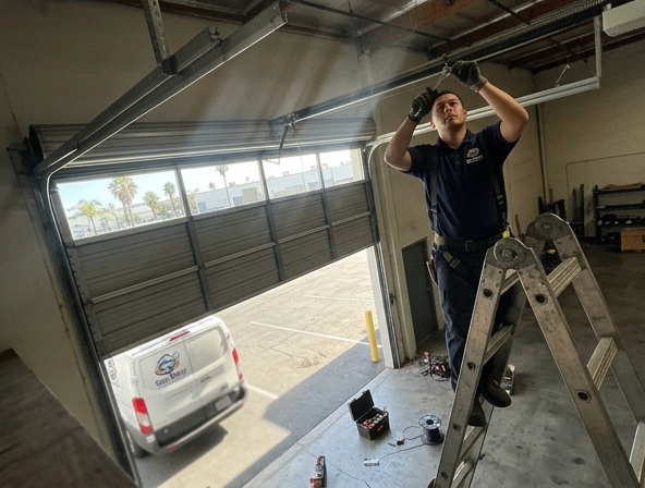 Professional garage door repair and installation in Los Angeles, CA