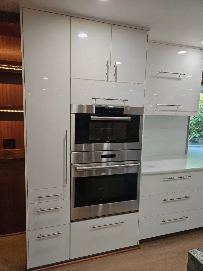 Bellevue Off-Market 4/2 — $1.35M / $1.6M+ ARV - Photo 11