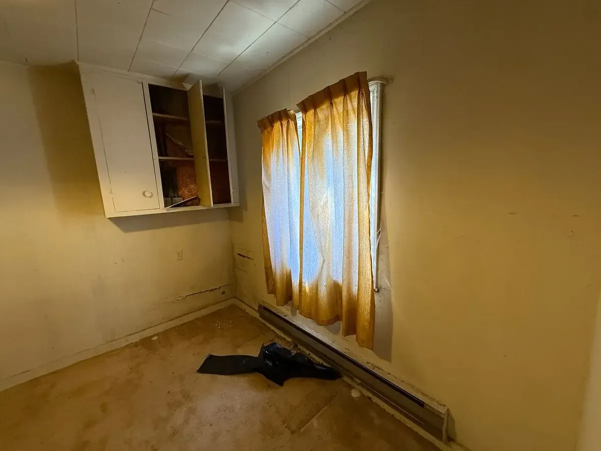 Seattle Fix N Flip — $548K / $800K ARV - Photo 8