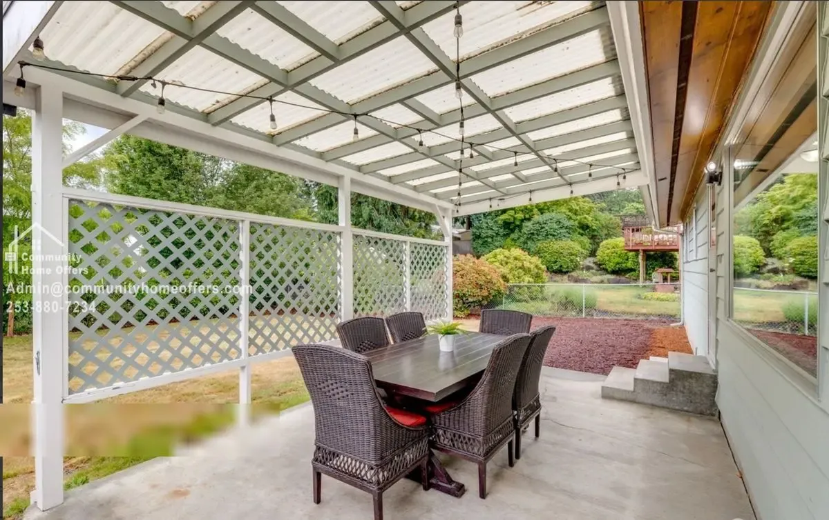 Everett Off-Market Rambler 3/1.5 — $610K - Photo 9