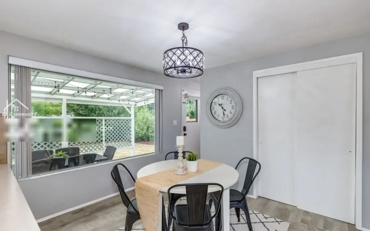 Everett Off-Market Rambler 3/1.5 — $610K - Photo 13