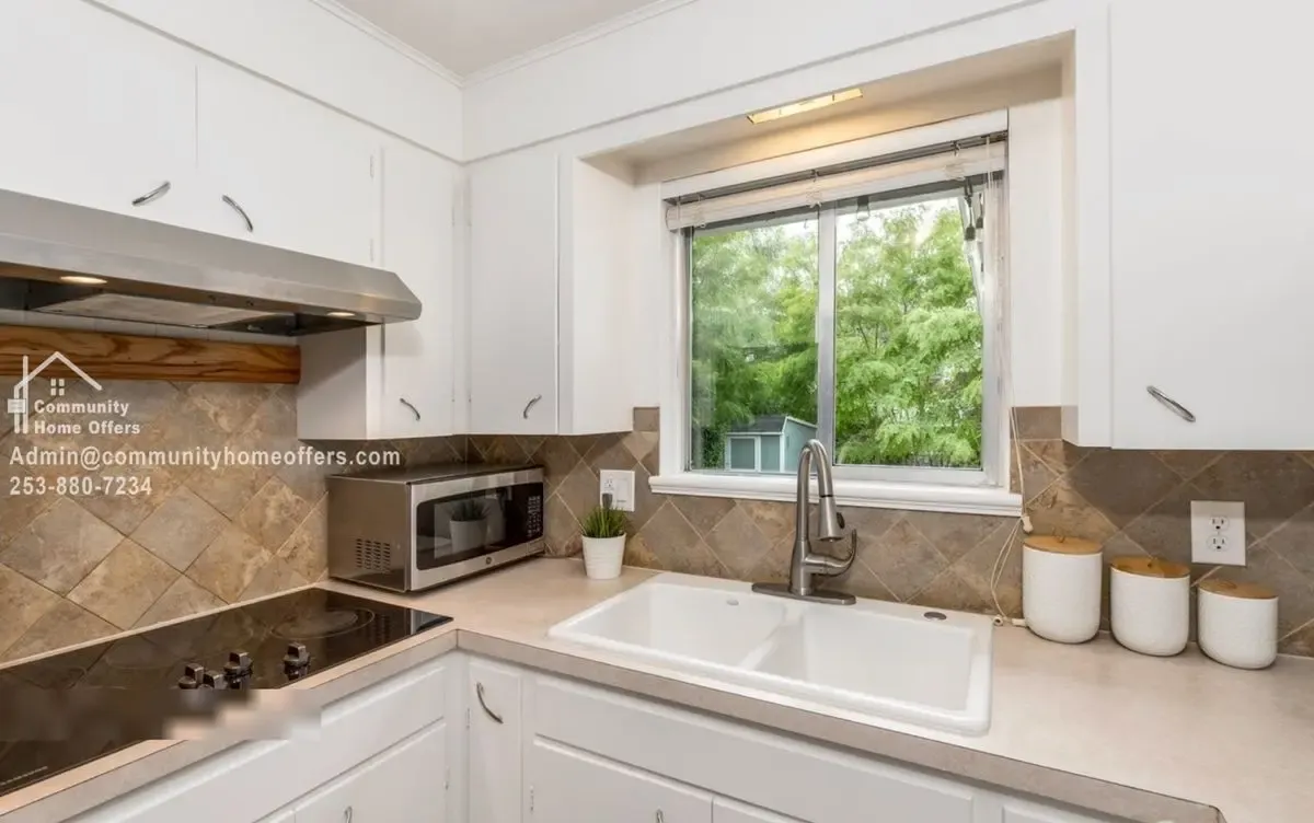 Everett Off-Market Rambler 3/1.5 — $610K - Photo 20