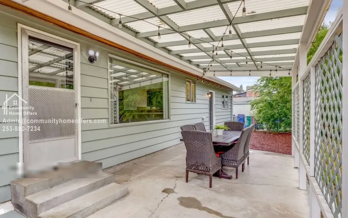 Everett Off-Market Rambler 3/1.5 — $610K - Photo 8