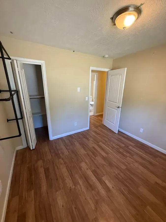Portland Fixer — $450K / $585K ARV - Photo 12