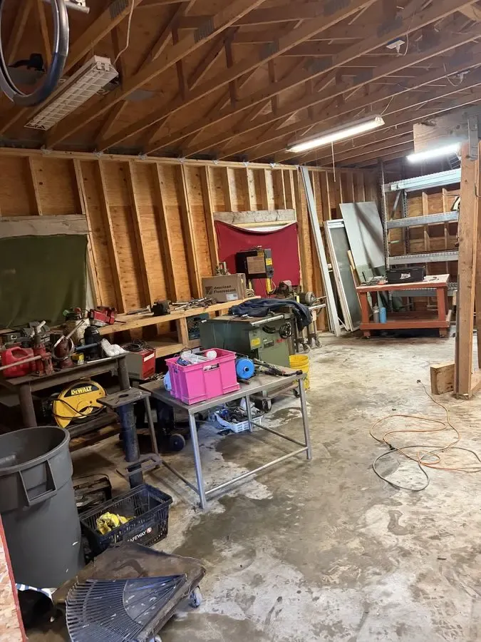 Tacoma Fixer with ADU Potential — $335K / $480K ARV - Photo 8