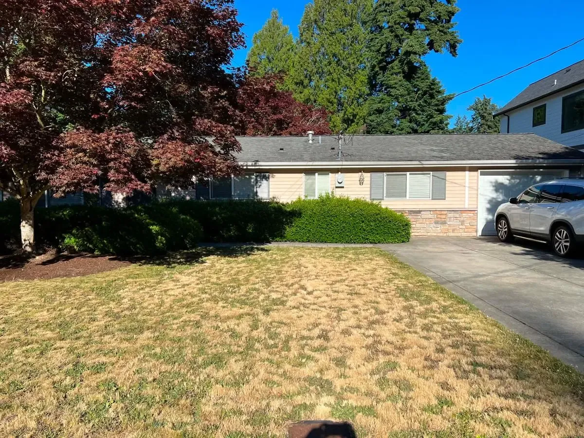 Bellevue Redevelopment Opportunity — Flexible Seller - Photo 2