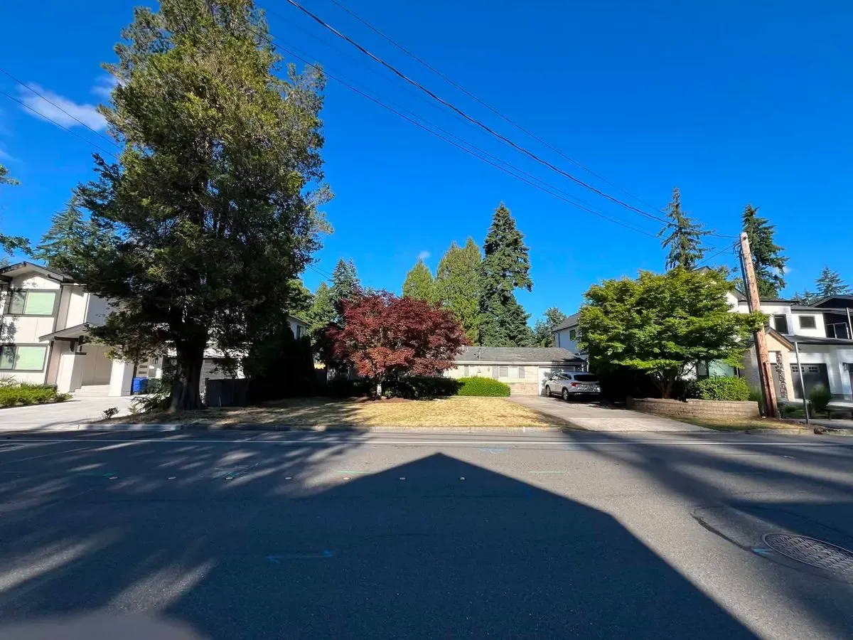 Bellevue Redevelopment Opportunity — Flexible Seller - Photo 3