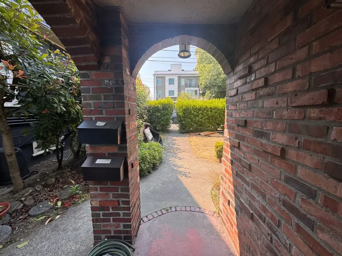 Investment Duplex — Significant Upside Potential - Photo 5