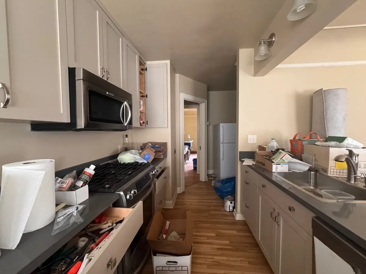Investment Duplex — Significant Upside Potential - Photo 38