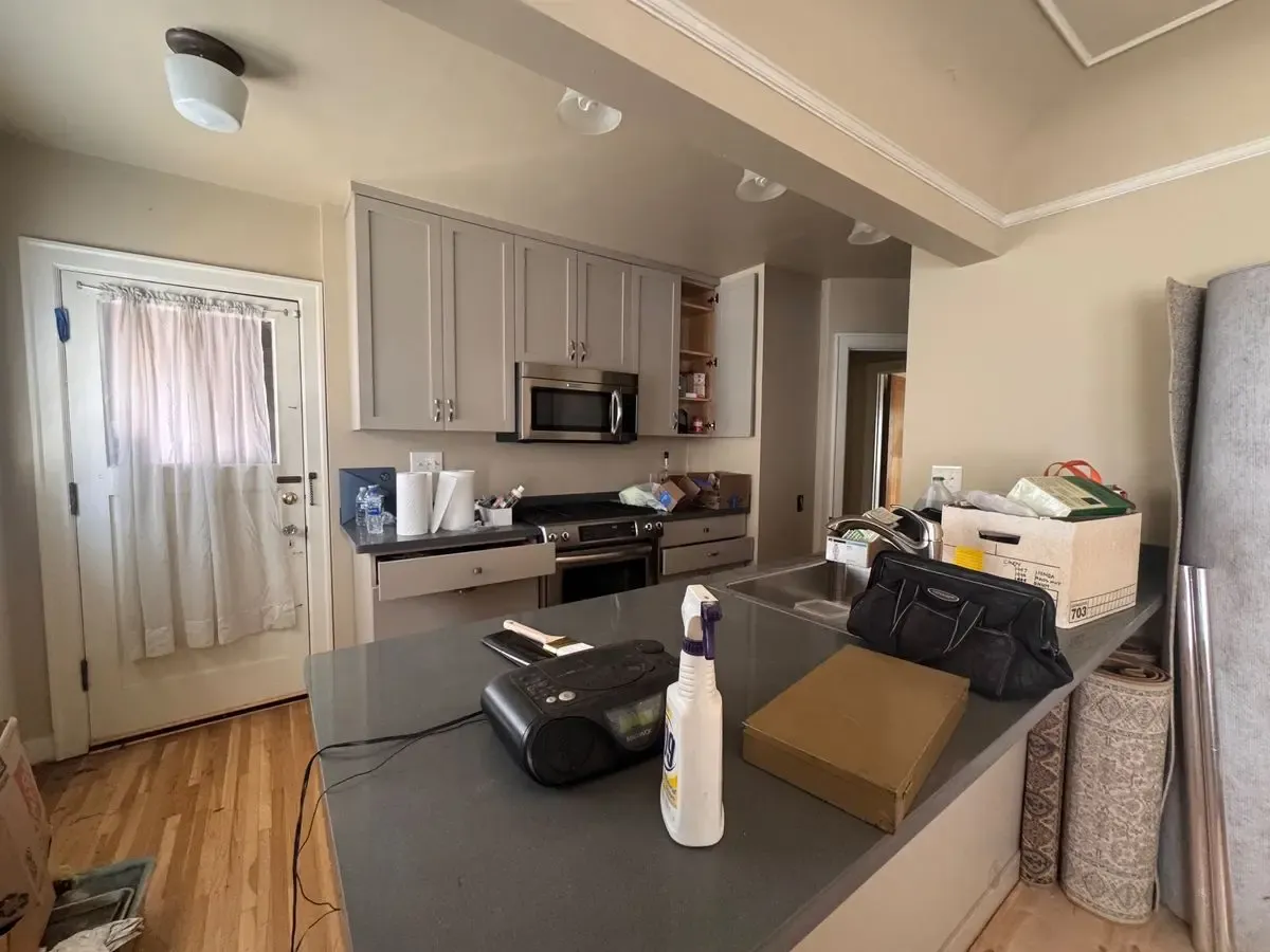 Investment Duplex — Significant Upside Potential - Photo 39