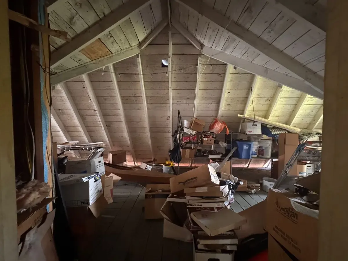 Investment Duplex — Significant Upside Potential - Photo 19