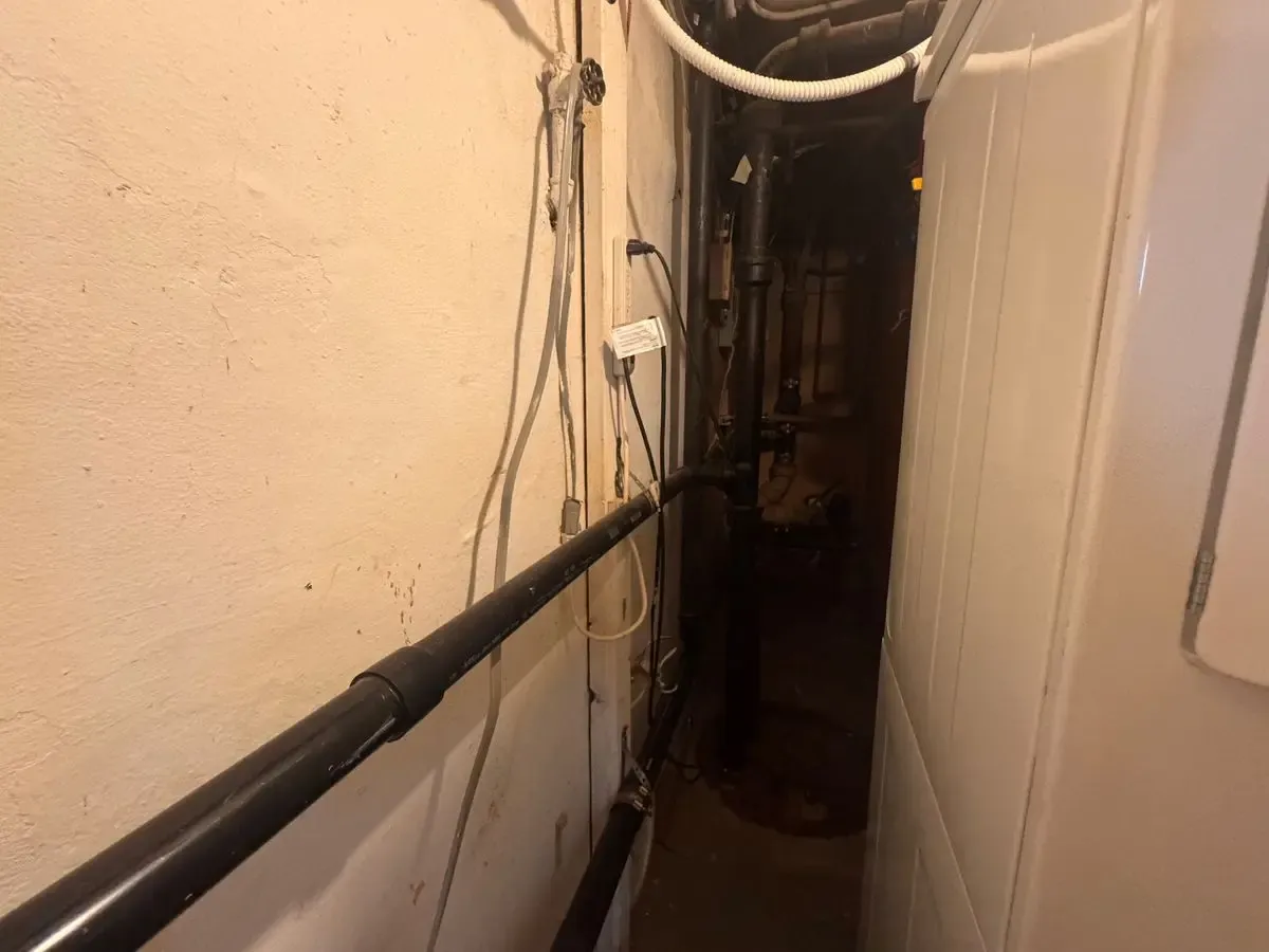 Investment Duplex — Significant Upside Potential - Photo 17