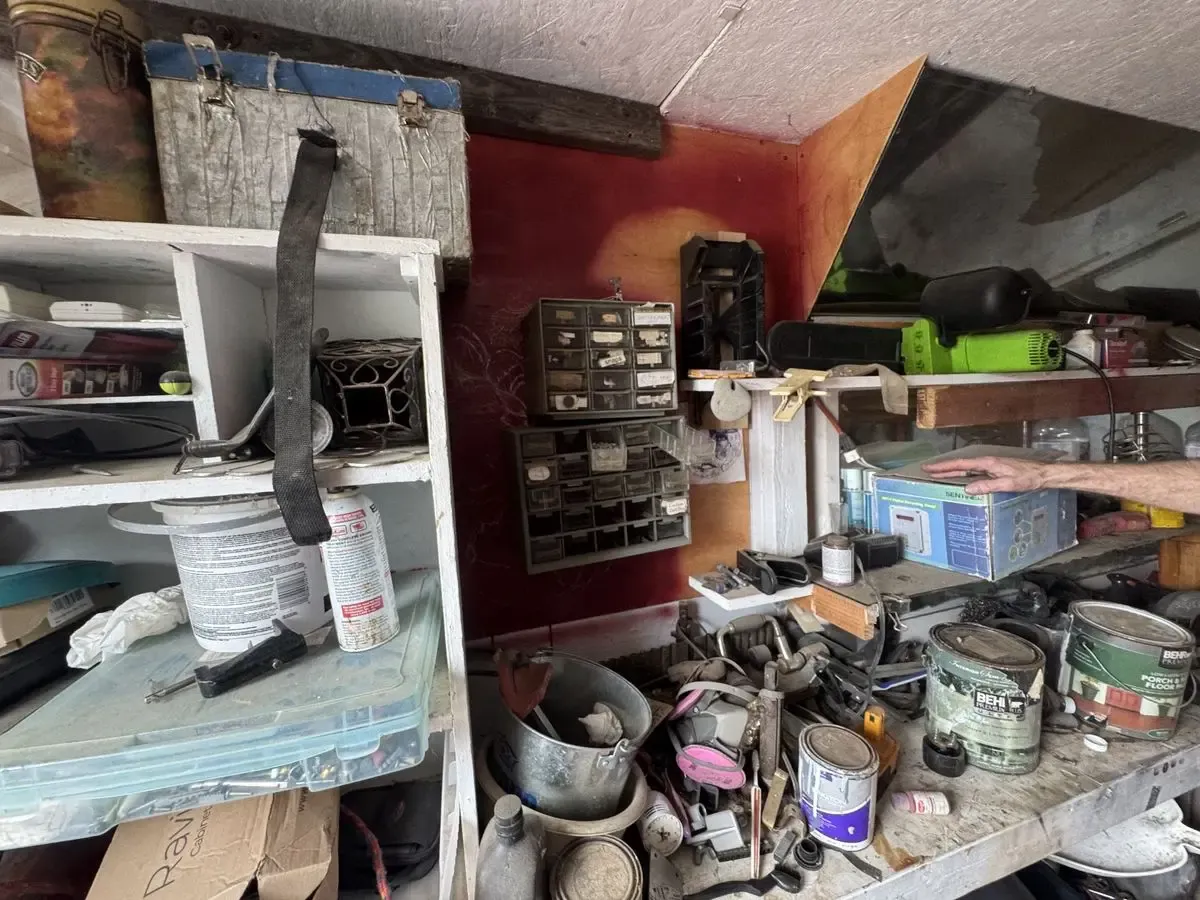 NW Portland Floating Home Fixer 2/1 — $20K / $100K ARV - Photo 20