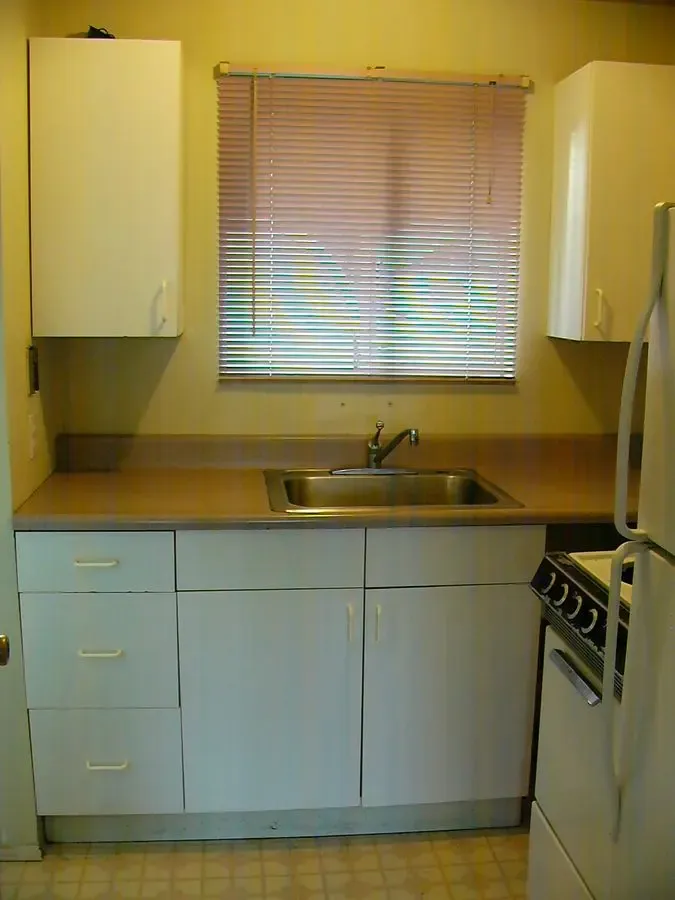 Everett "Rental Monster" — Legal Duplex + ADU, ~$6,900/mo Potential, $995K - Photo 10