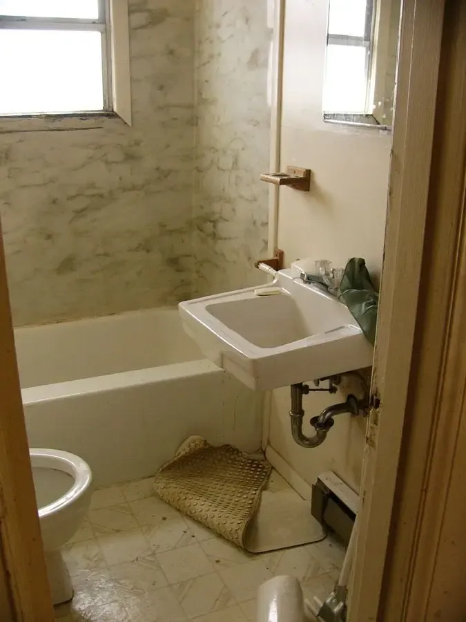 Everett "Rental Monster" — Legal Duplex + ADU, ~$6,900/mo Potential, $995K - Photo 18