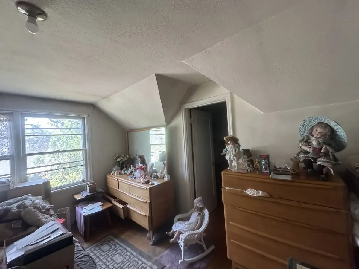 NE Portland Charmer — 4 Bed / 1.5 Bath — $465K / $750K ARV - Photo 18