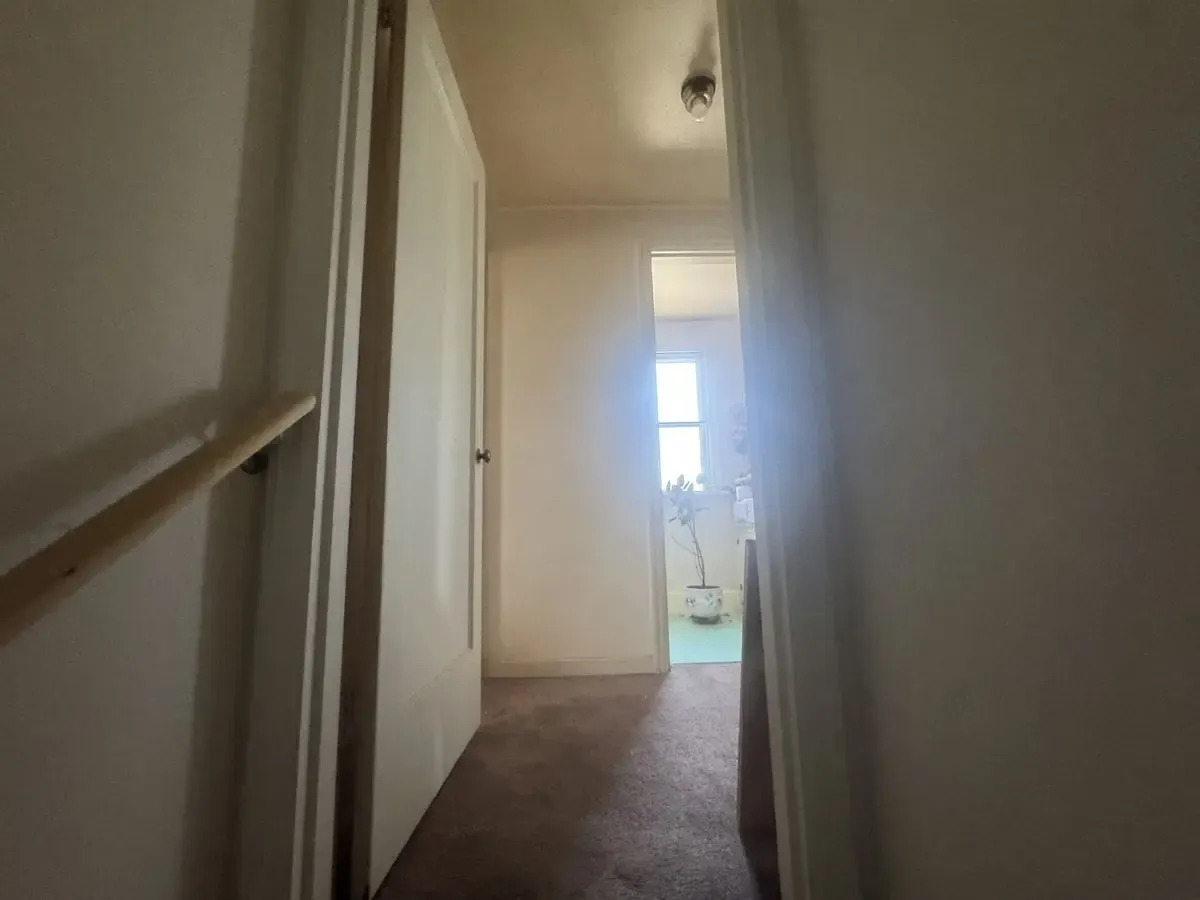 NE Portland Charmer — 4 Bed / 1.5 Bath — $465K / $750K ARV - Photo 38