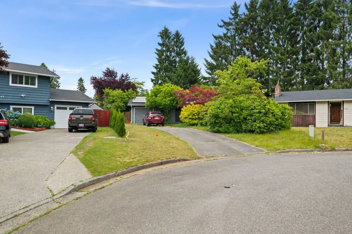 Everett Remodel Concept — Solar Panels, Fast Flip - Photo 2
