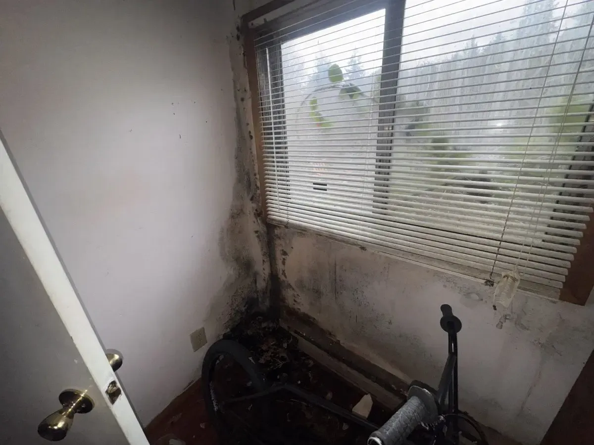 Tacoma Fix-and-Flip — $275K / $490K ARV - Photo 19