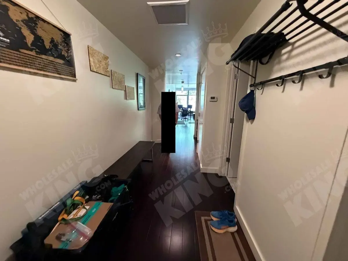 Portland Condo — Turnkey John Ross Unit with No Rental Cap - Photo 8