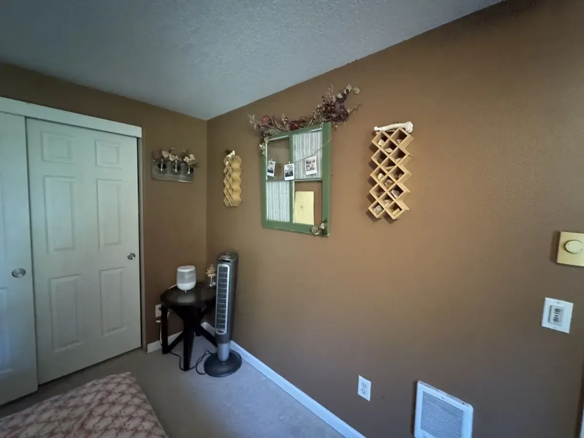 Portland Quick Fixer Condo 2/1 — $140K / $160K ARV - Photo 13