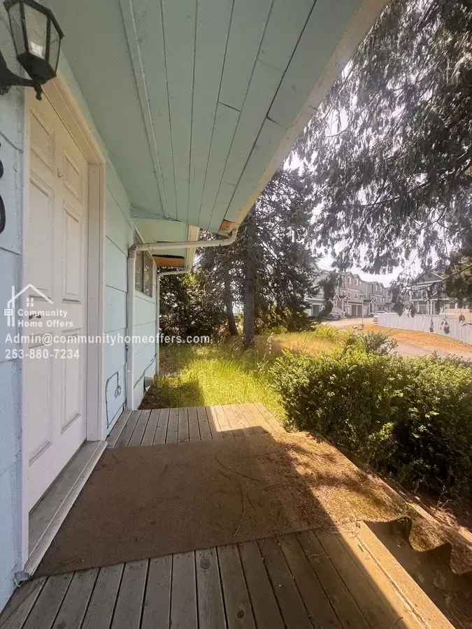 Tacoma Fixer — $275K / $550K ARV - Photo 17