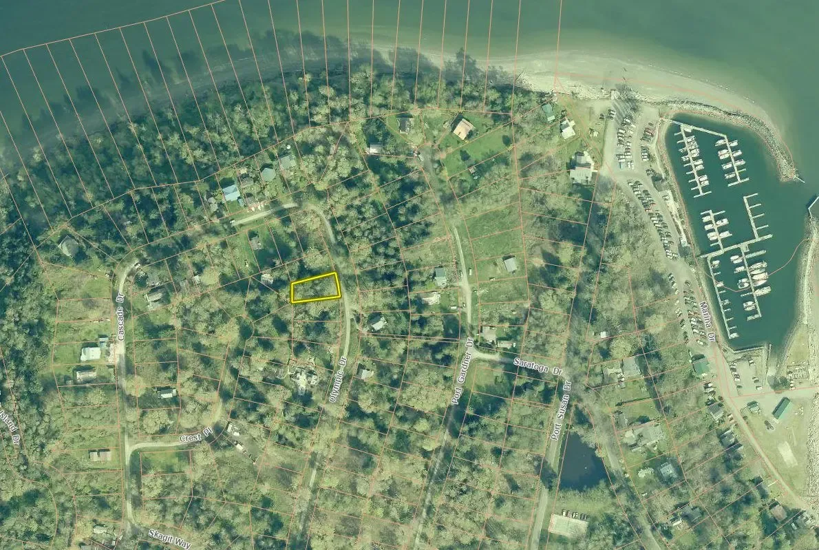 Hat Island Buildable Lot — All Utilities On Site - Photo 2