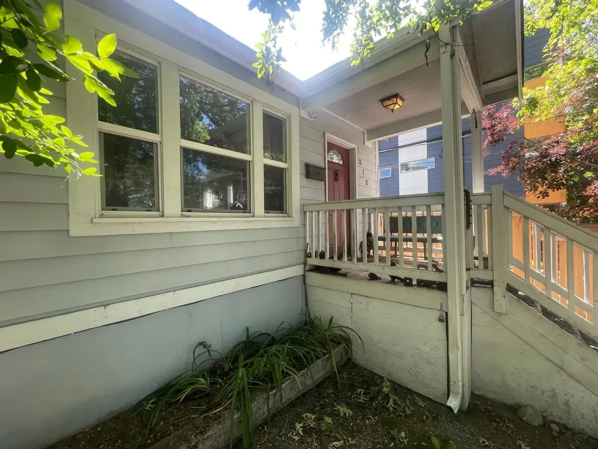 Seattle Fix-and-Flip — $645K / $865K ARV - Photo 33