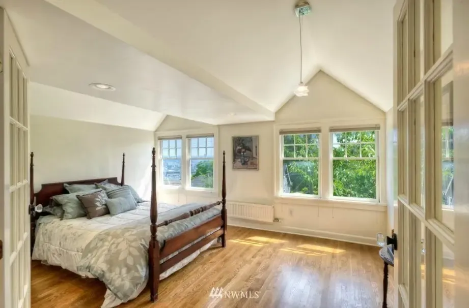 Seattle Queen Anne Opportunity - Photo 8