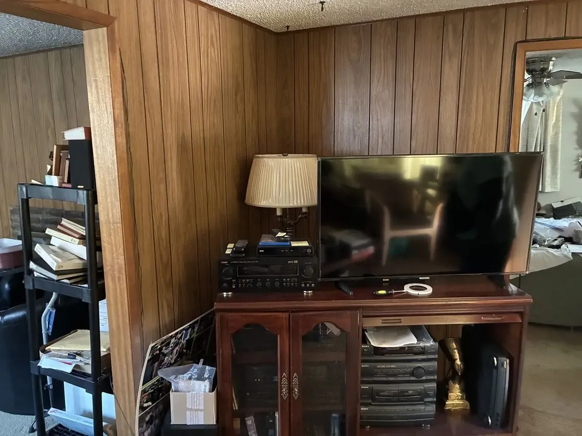 Seattle Flip 2/1 + Daylight Basement — $600K / $825K+ ARV - Photo 14