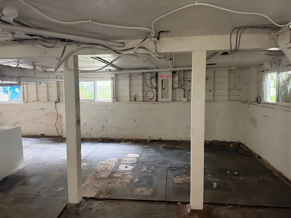 Fremont-Area Seattle Flip — $930K / $1.45M ARV, Finish to 4 Bed, Comps Included - Photo 25